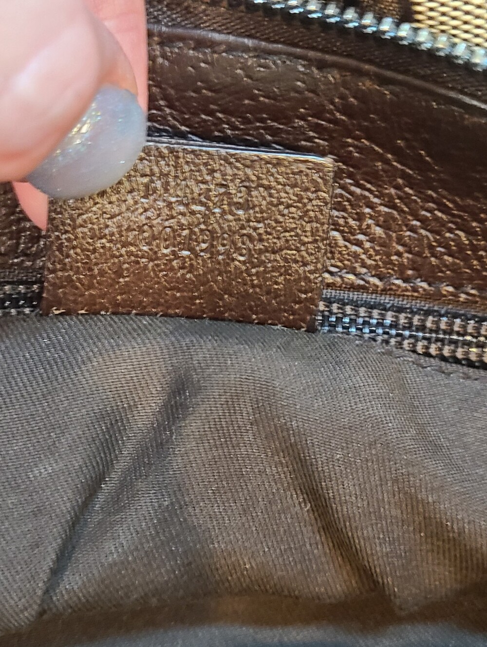 Gucci Vintage Brown GG Supreme Canvas Crossbody - Picture 9 of 15